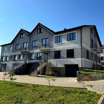 Продам таунхаус масив Стрілецький