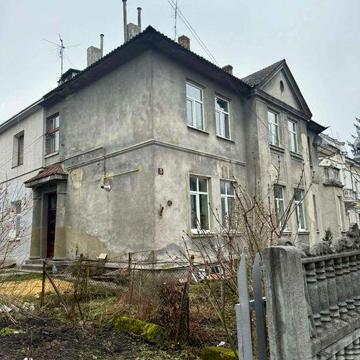 2-х кімнатна квартира, м. Жовква