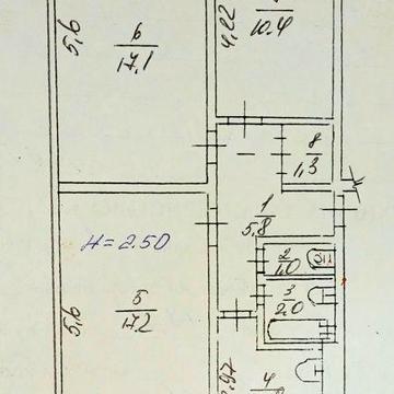 Продам 3х комн квартира 2/5 у. Соборности 92 с ремонтом Металлургичес!