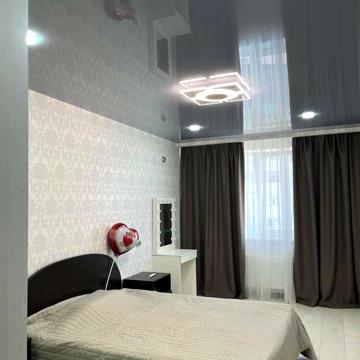 Миру вул., 3