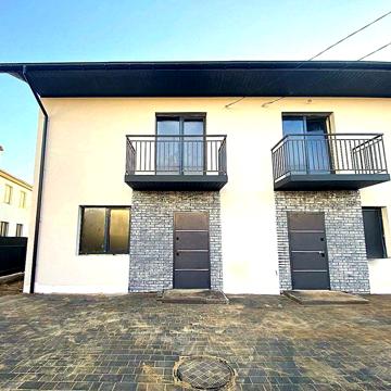 Продаж таунхаусу 73 м² на ділянці 2,5 с