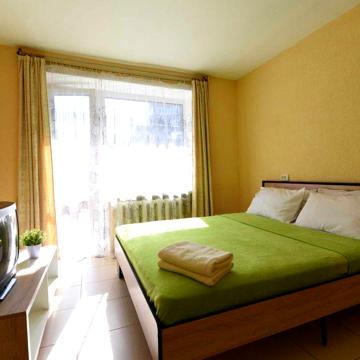 ВЛАСНИК 1к 32м², вул. Ватутіна 30/32, ЦЕНТР, район старої автостанції Жк Єлітний малосімейний