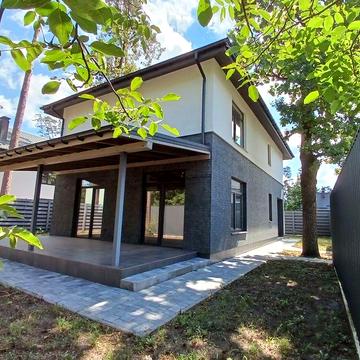 Дом 172м2 с террасой, 4,6 сот.земли,ГАЗ/ тихий центр Бучи сосны, дубы