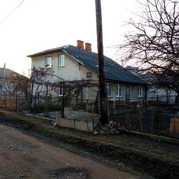 Продаж будинку по вулиці КОЛОМИЙСЬКА