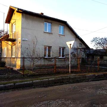Продаж будинку по вулиці КОЛОМИЙСЬКА