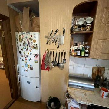 Продаж 3-ка, Половки