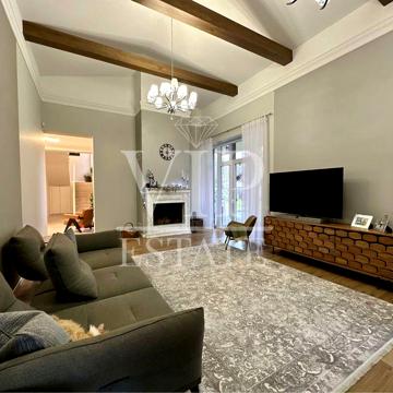 Продам дом 240 м.кв.,19 соток, КП Лесное, Лесопарк