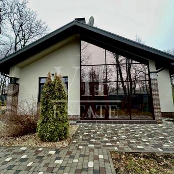 Продам дом с бассейном, 152 м.кв.,12 соток. КП Лесное, Лесопарк.