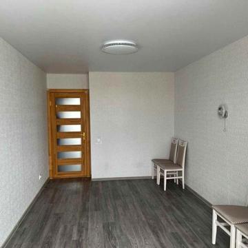Продаж  1кімн ТЕплічна 48, Святопетрівське, кладова в подарунок