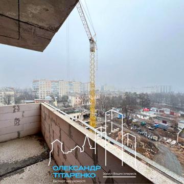 Продам трикімнатну квартиру в новому будинку!