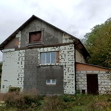 Продам! Обміняю! Великий будинок.