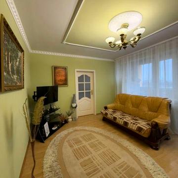 Продаж 3 кімнатної квартири вул. Минайська