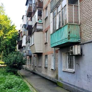 Продам 2х кім. квартиру ВІД ВЛАСНИКА, 2 поверх, Вроцлавська 11