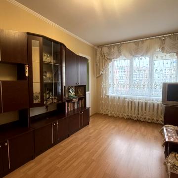 Богдана Хмельницького бульв., 9