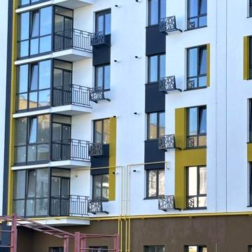 Однокімнатна видова  квартира  жк Премʼєр в зданому будинку ЖК Житловий комплекс на Шкільній