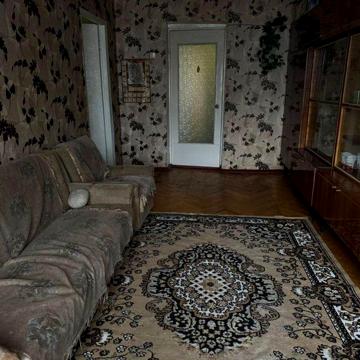 Продам затишну 3-х кімнатну квартиру в теплому будинку
