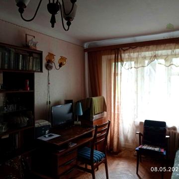 Науки просп. (), 61