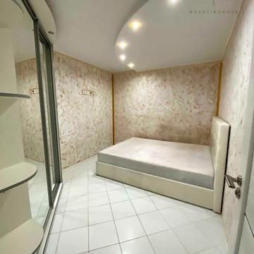 Отакара Яроша вул., 41