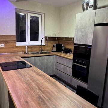 Продаж 3к Дім Зелена вулиця