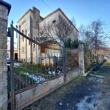 Продаж 4 кім квартири 102м2 вул.Дорошенка м. Борислав