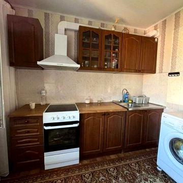Продам 2-ком квартиру на Коммунаре, Метростроевская дом 13 ЖК Жилсервис -5