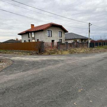 Продаєть Будинок минай , недобудова, ужгород