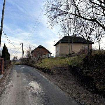 Продається старий будинок та земельна ділянка 40сотиків