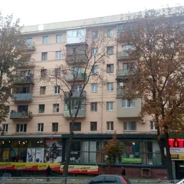 Науки просп. (), 39