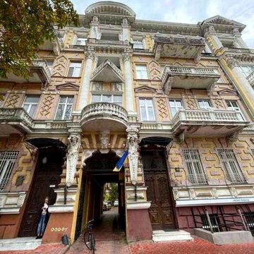 Продається 1-кімнатна квартира в центрі на вул. Гоголя/Сабанєєв Міст!