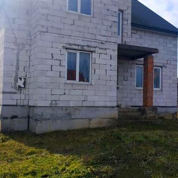 Продаж 6к Дім Назарія Яремчука вулиця