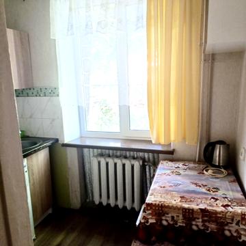 Алана Шепарда вул. (Суворова), 26