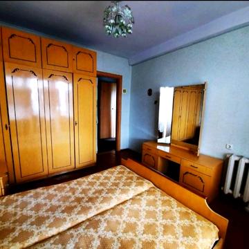 Продаж 3-к квартири в Українці, Днiпровський проспект.