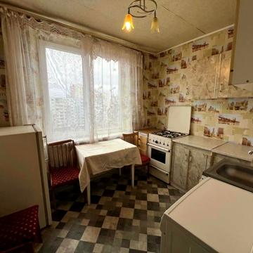 Ювілейний просп. (), 63