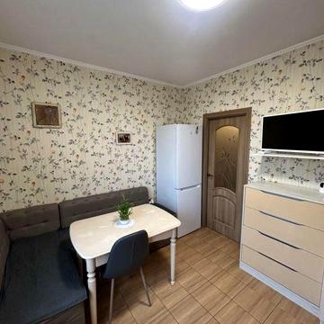 Біля парку без комісії