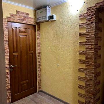 Продаж 3к квартири 129 кв Покровський р-н з автономним опаленням