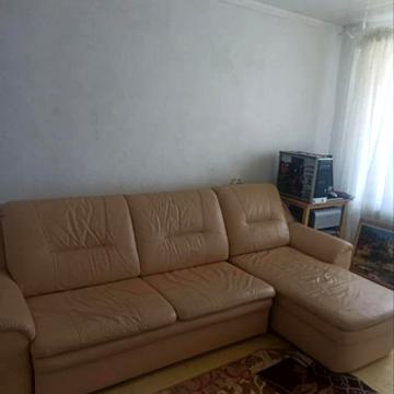 23 Серпня вул., 8