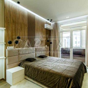 Оренда топової 2-кім ЖК Royal Tower 65 м2 метро Олімпійська 7хв (500м)