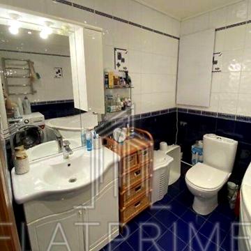 Продаж 2к Квартира вул. Декабристів