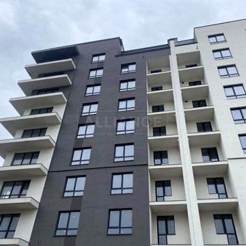 Однокімнатна в новобудові біля Арсену