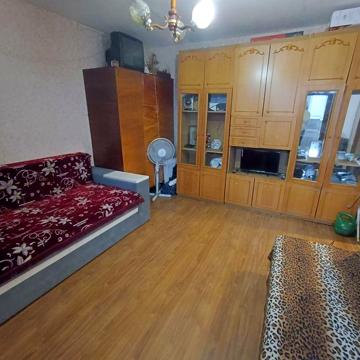 Продаж 1 к кв на Революції Гідності (Супруна)