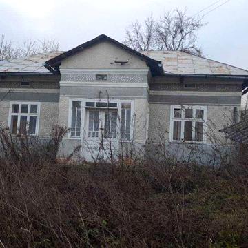 Продам будинок цегляний 25 сотих землі