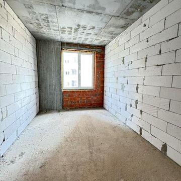 Велика двокімнатна квартира зі швидким виїздом на Київ