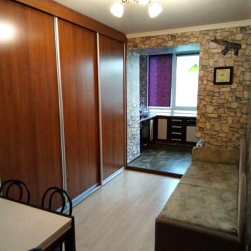 Продається 1 кімнатна+ кладова.Обухівський ключ , квартира 41 кв.м.+ ЖК м-н Обухівський ключ