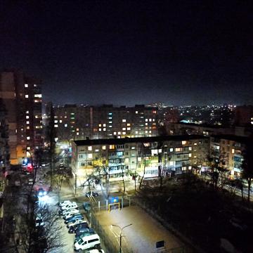 Юності просп., 44