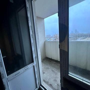 Милославська вул., 18