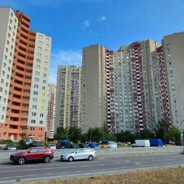 Милославська вул., 18