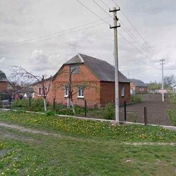 Продам будинок по вулиці Матросова 244  в Козятині.