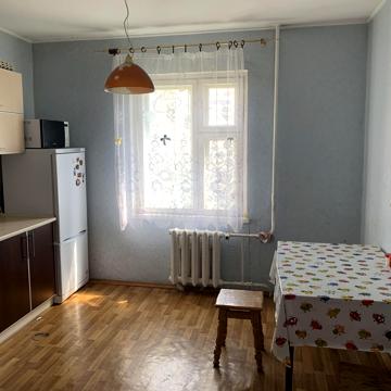 Вишняківська вул., 13б