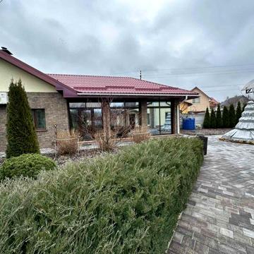 Продам затишний будинок 142 м2 в Безрадичах