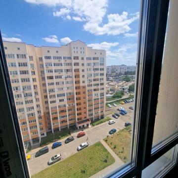 Чубинського вул., 8б